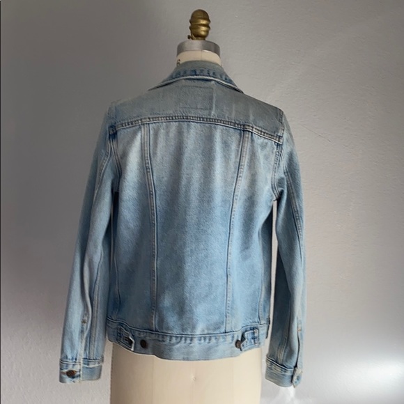Levi Trucker Denim Jacket - Picture 3 of 5